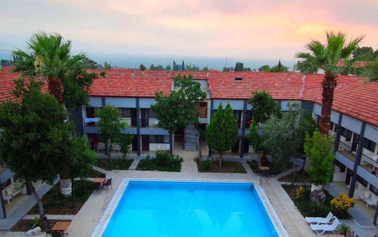 Artemis Yoeruek Otel Old Town パムッカレ エクステリア 写真